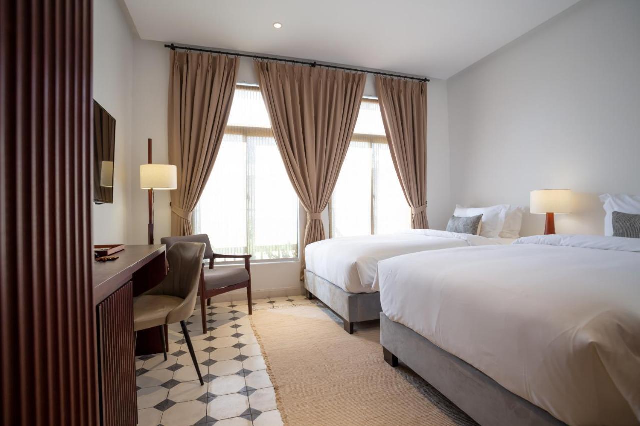 La Chronique Hotel بنوم بنه المظهر الخارجي الصورة